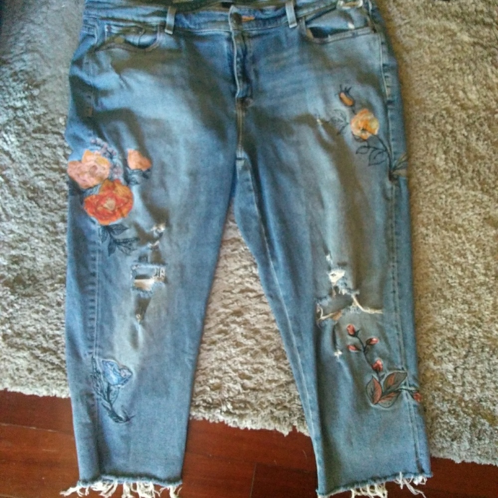 Lane Bryant Embroidered Girlfriend Jeans 18R